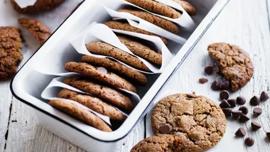 chocolate and coconut cookies