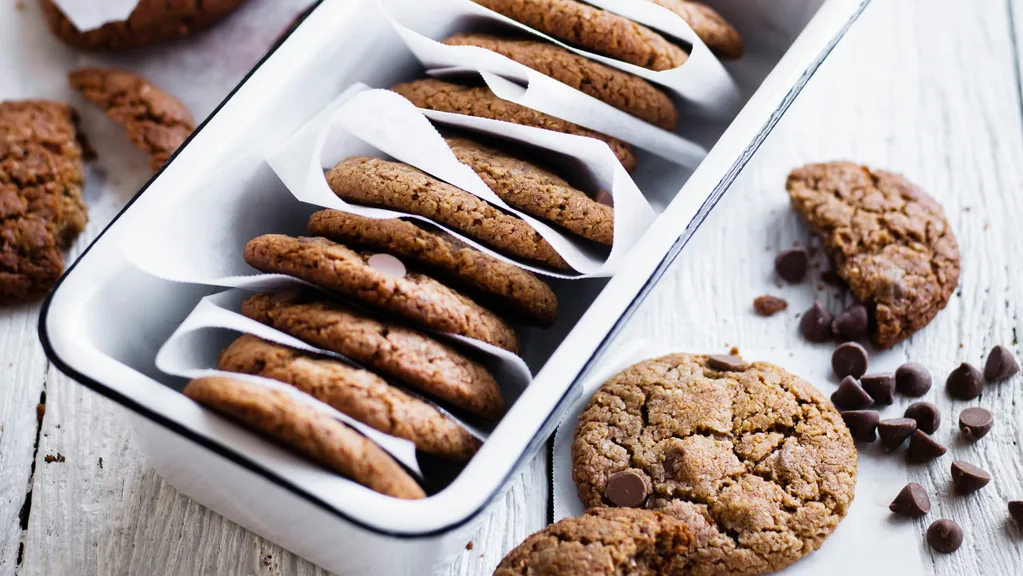 chocolate and coconut cookies
