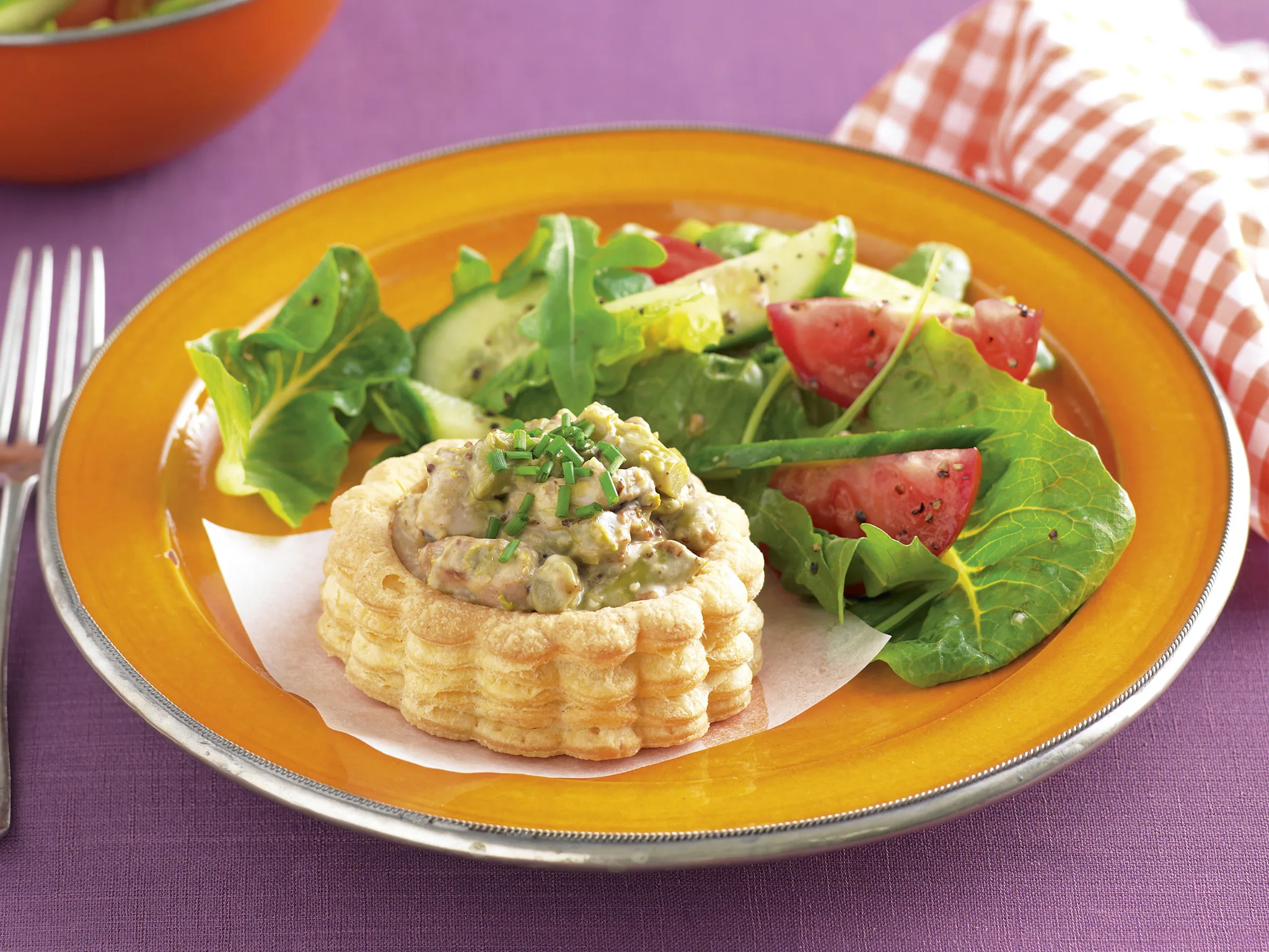 Chicken and asparagus vol-au-vents