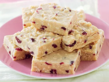 White chocolate hedgehog slice