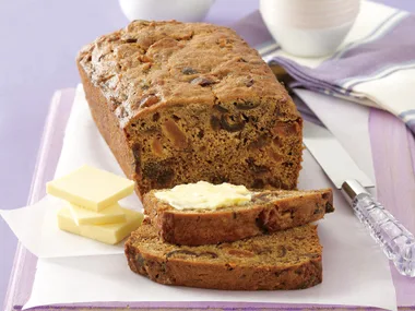 Date and Apricot Loaf