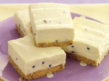 Passionfruit squares