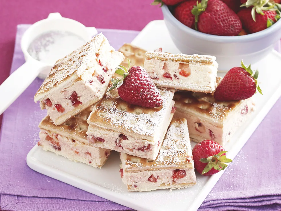 Strawberry lattice slice