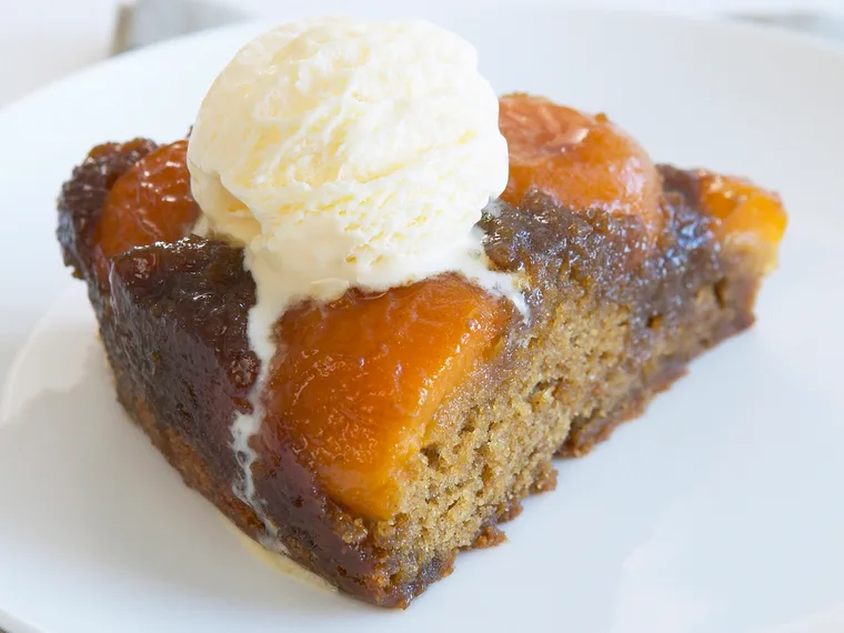 caramelised apricot upside-down cake