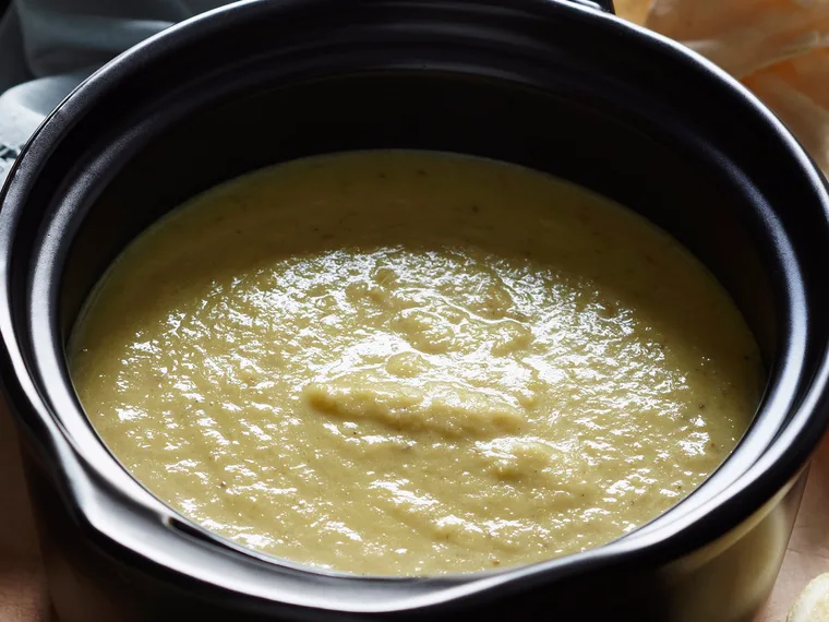 Curried parsnip soup