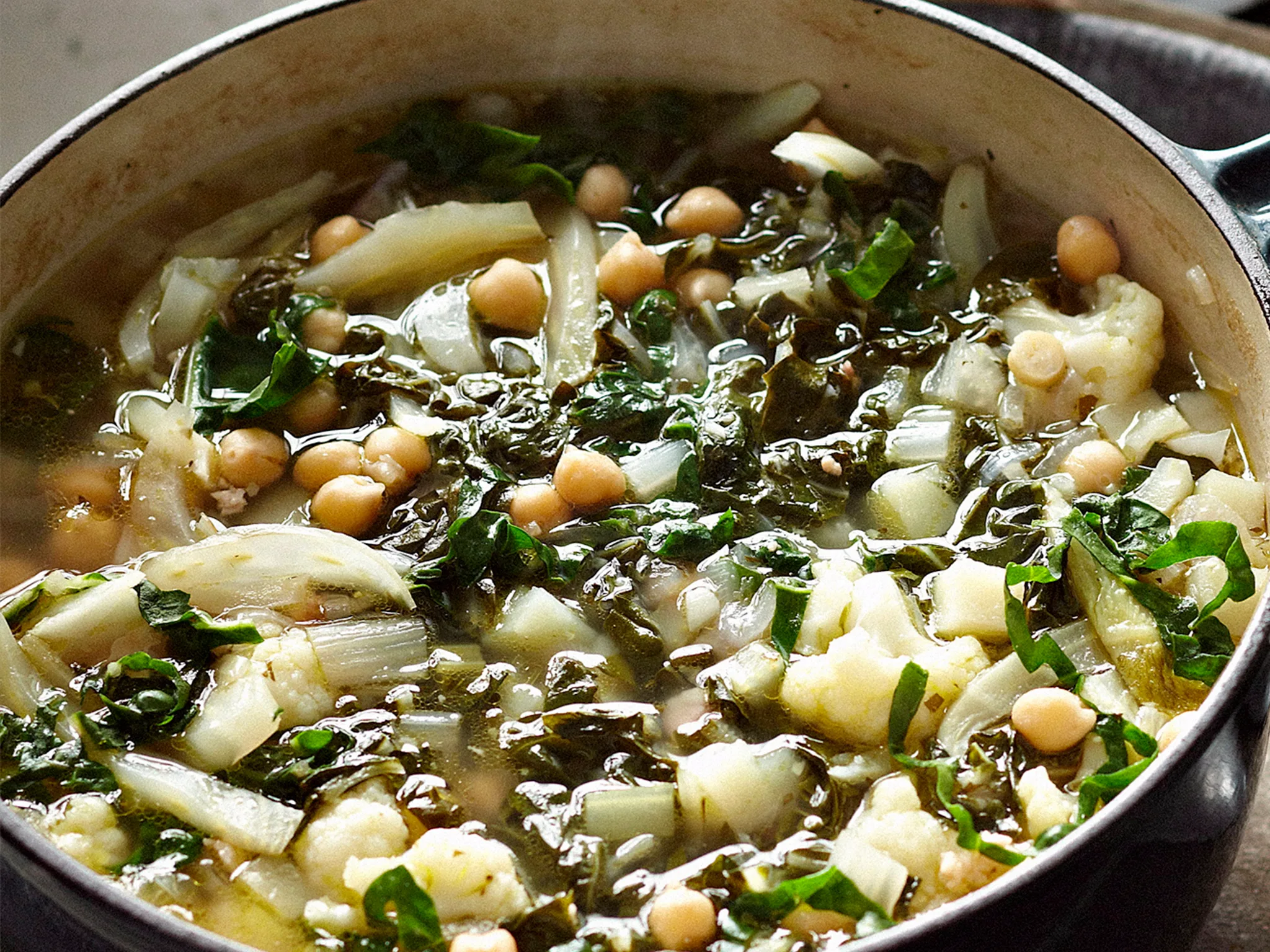 Green minestrone