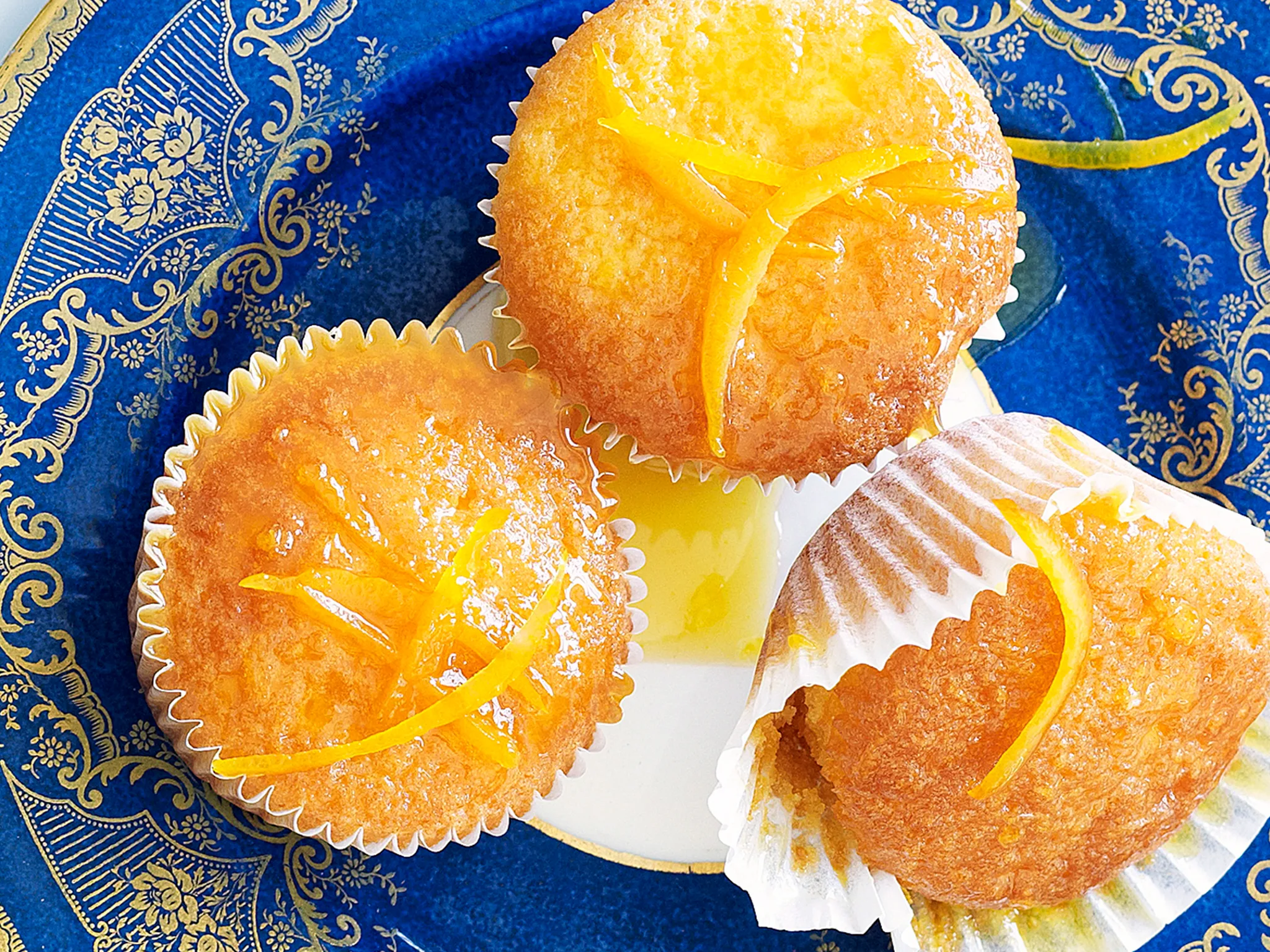 Orange Cupcakes with Burnt-orange drizzle