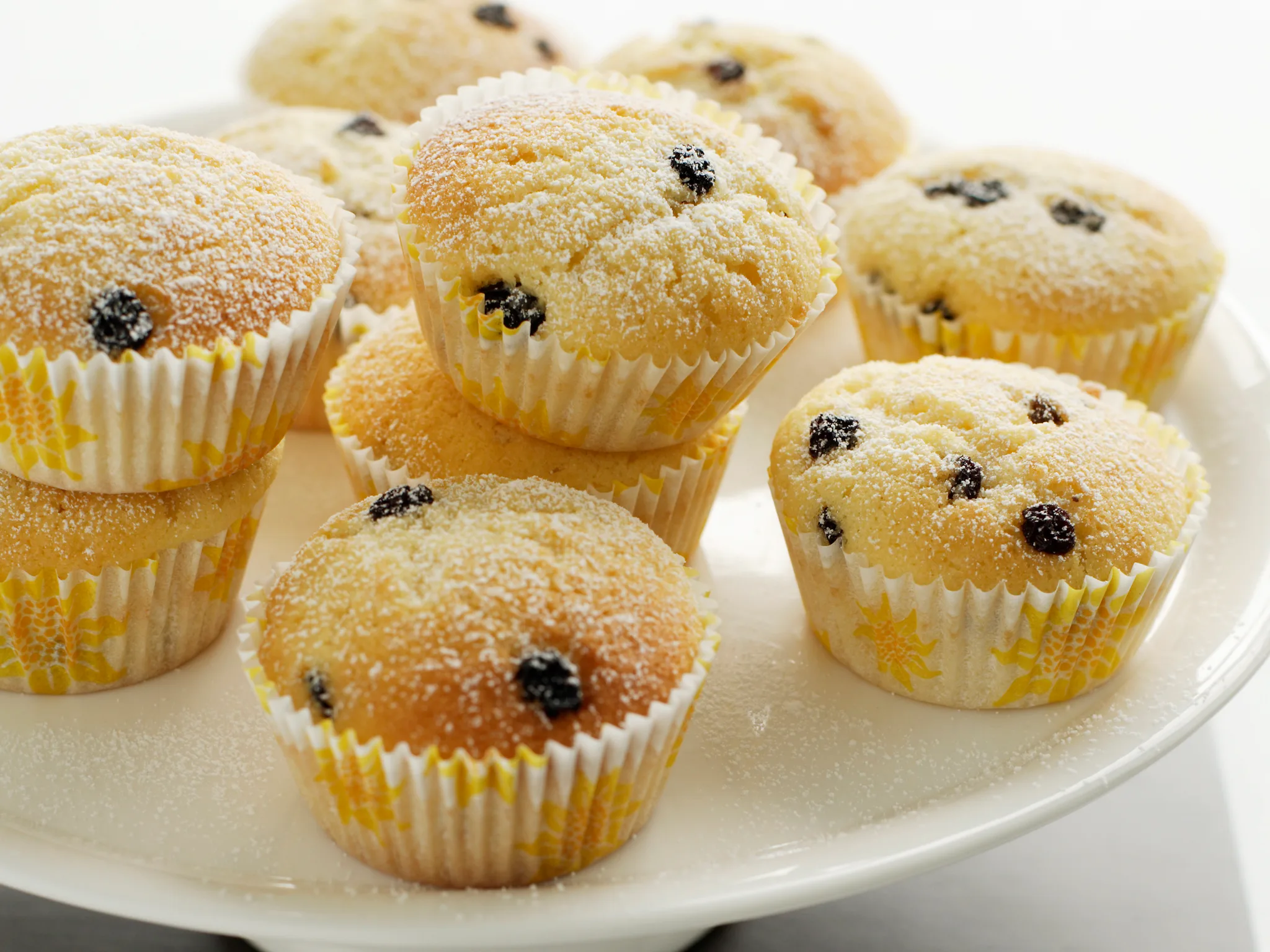 Queen Cakes