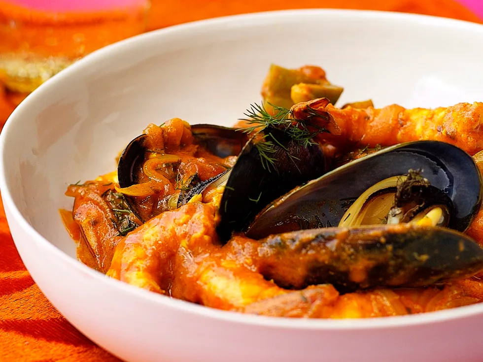 Aromatic Prawn and Mussel Curry