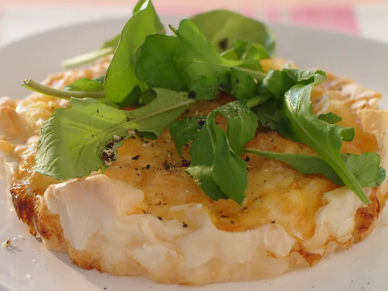 Filo salmon quiche