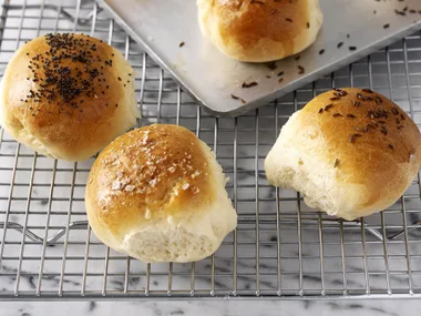Dinner rolls