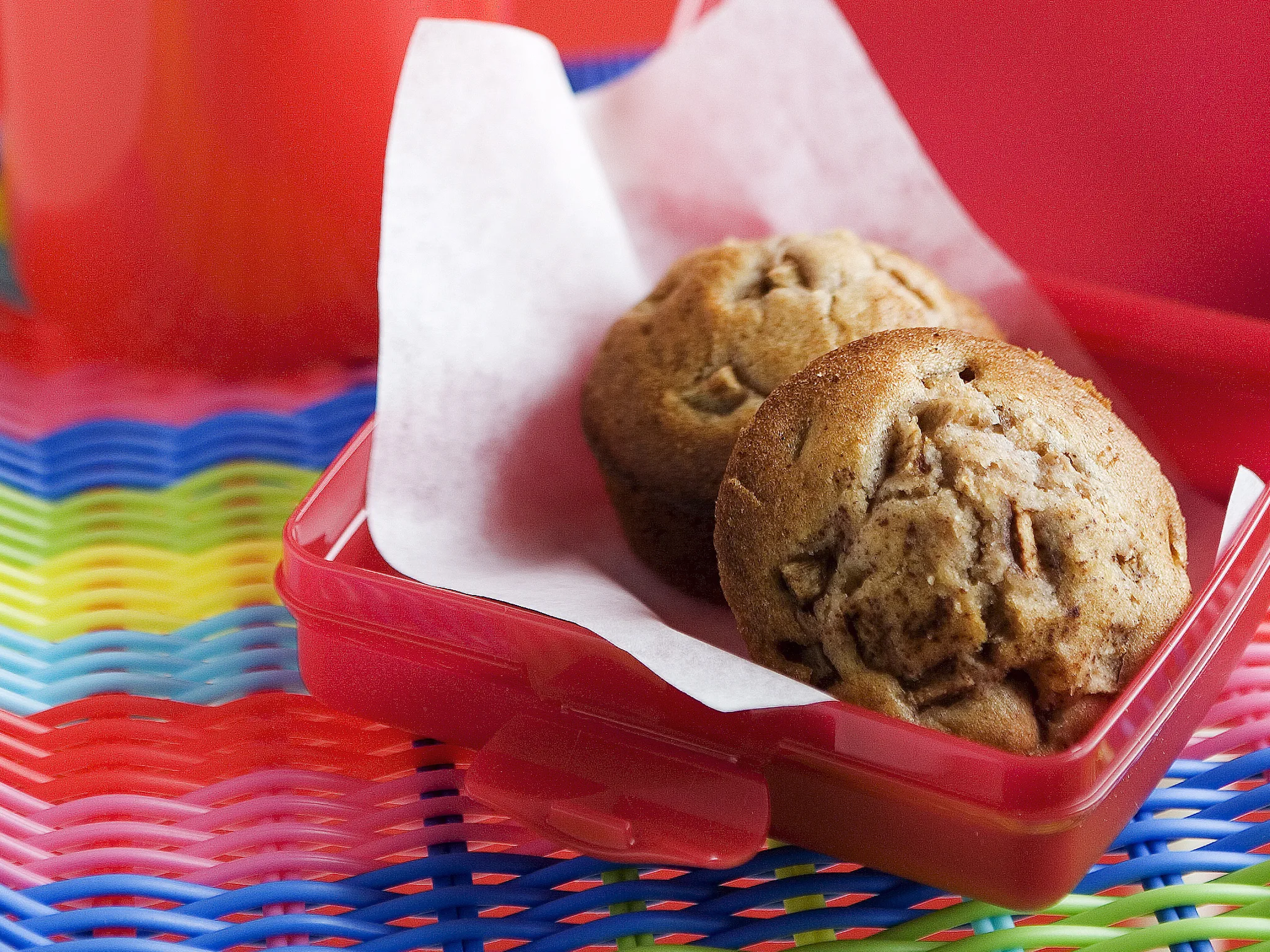 Pear and cinnamon muffins