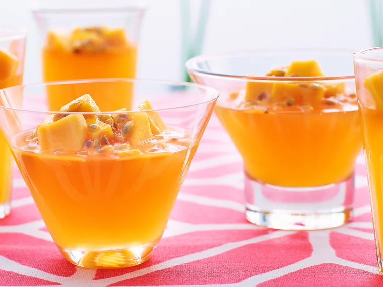 Passionfruit jelly with mango