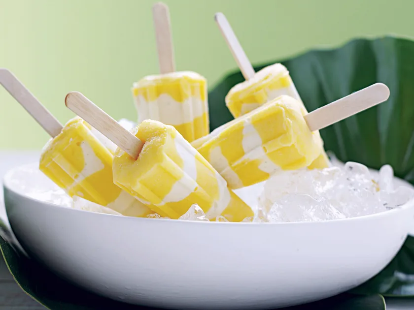 Mango vanilla frozen yoghurt swirls | Women's Weekly Food