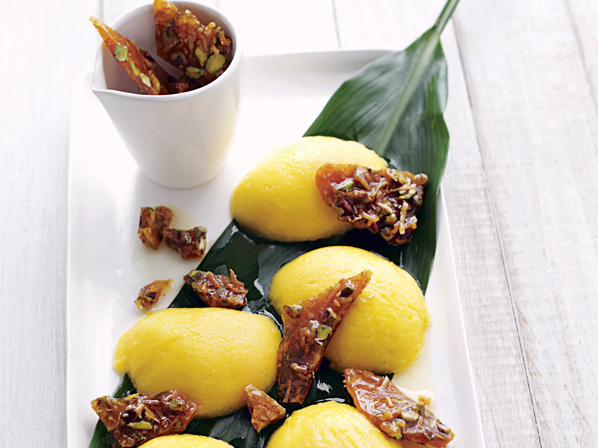 MANGO WITH PISTACHIO AND COCONUT PRALINE