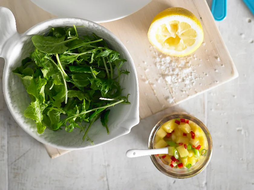 Mixed Leaf Salad with Bush Spice Vinagrette