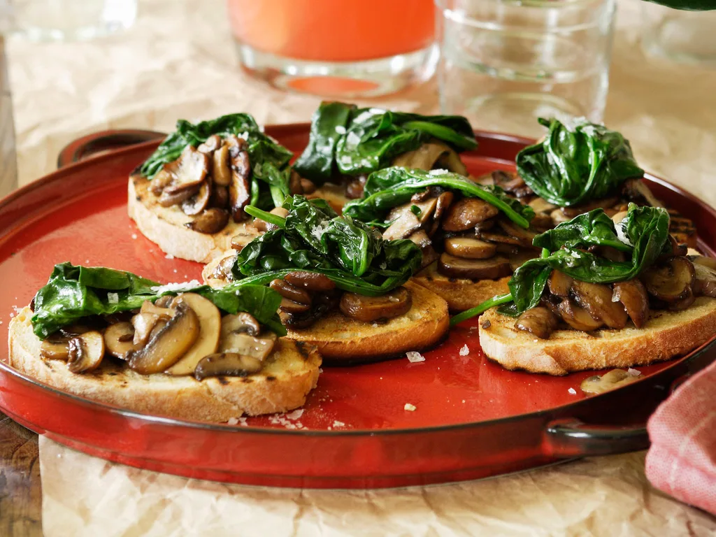 MUSHROOM AND SPINACH BRUSCHETTA