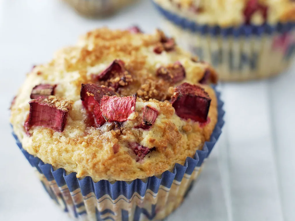 Rhubarb Vanilla Muffins