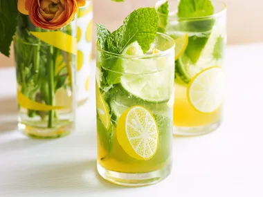 Lime and mint punch