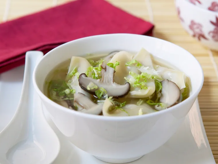 steamed chicken dumplings in broth