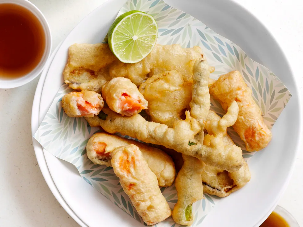 Salmon and vegetable tempura