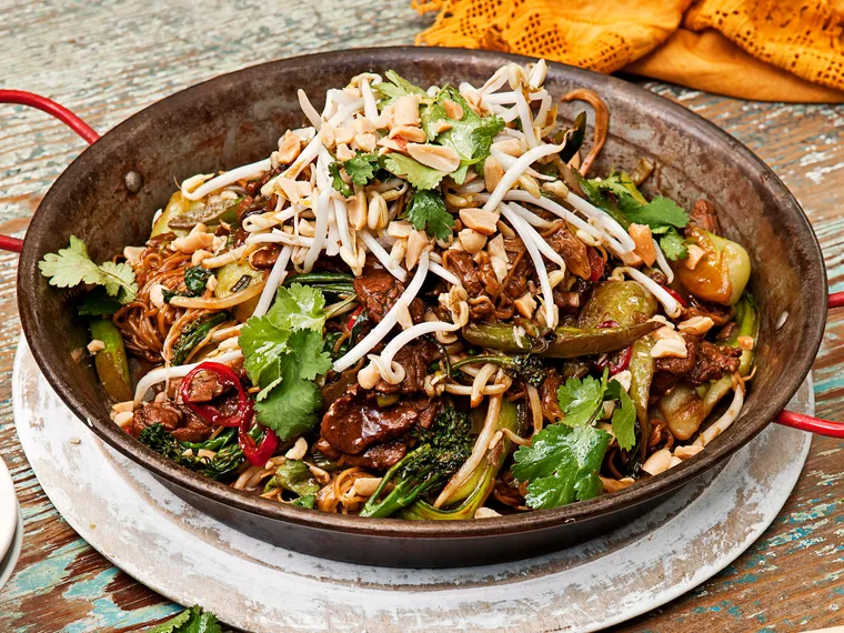 Balinese pork noodles