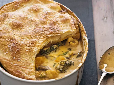 Thai red curry vegetable pie