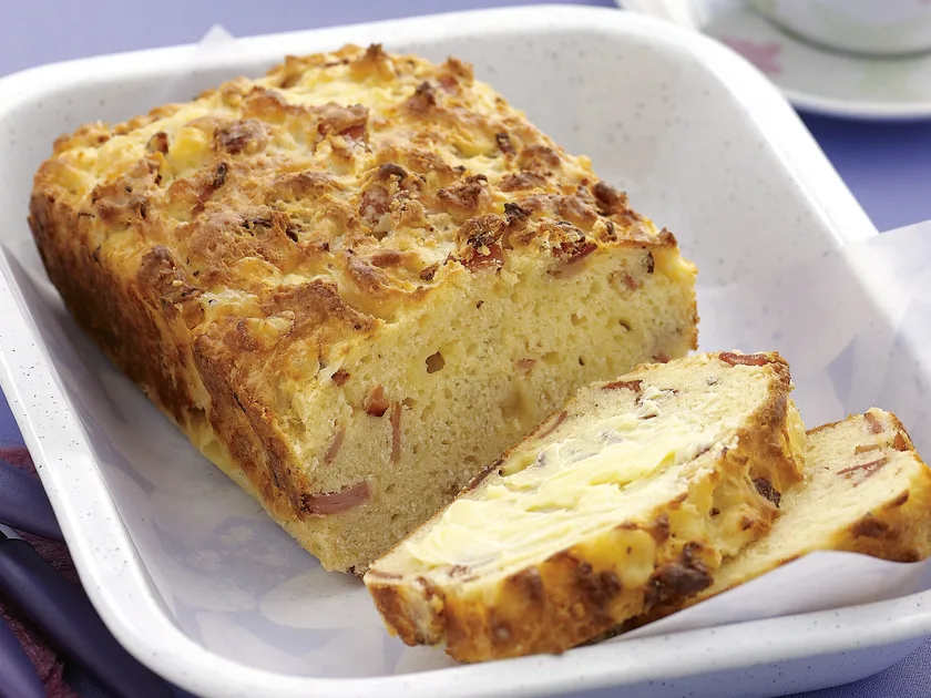 Cheese and bacon loaf | Women's Weekly Food