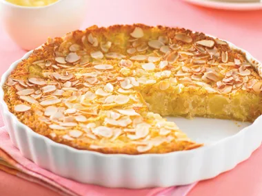 Pear and almond impossible pie