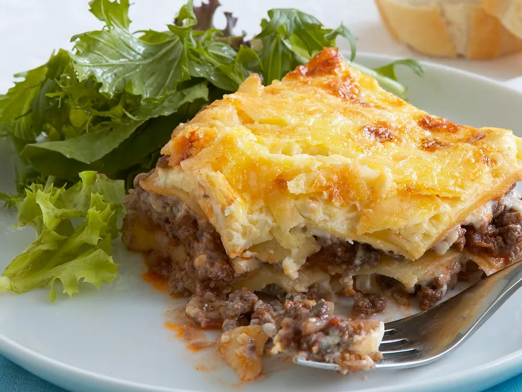 hearty lasagne