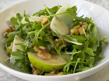 rocket and pear salad