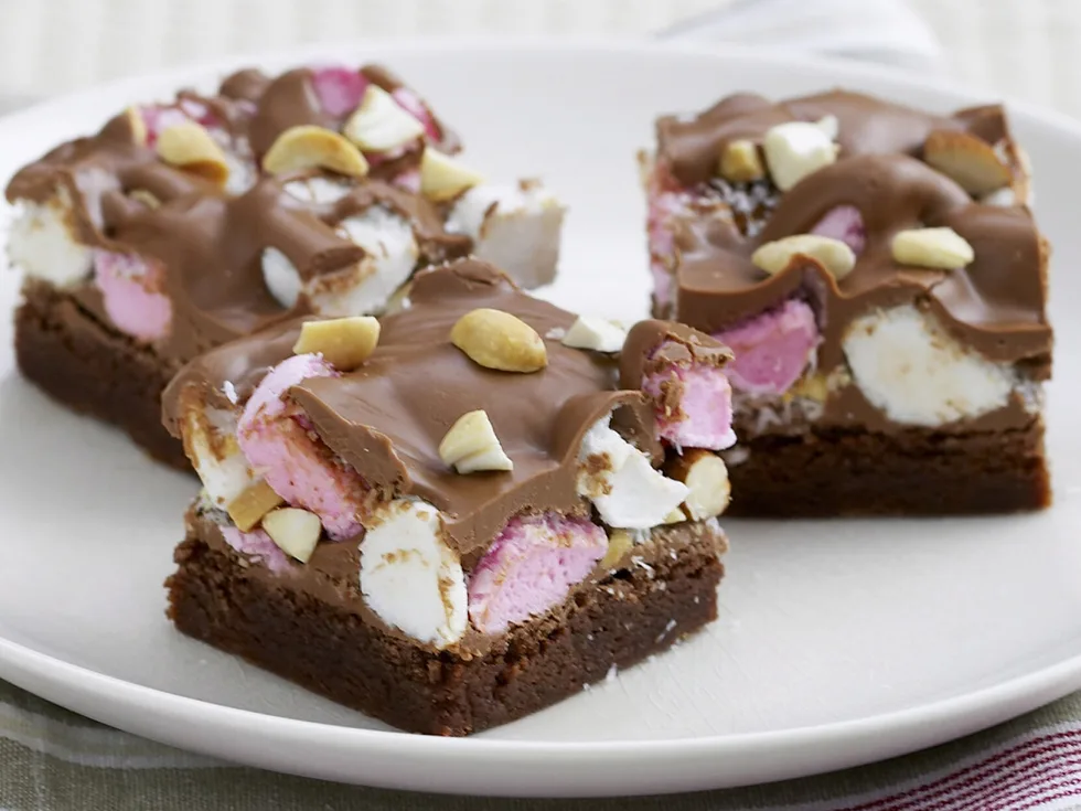 Rocky road brownie slice