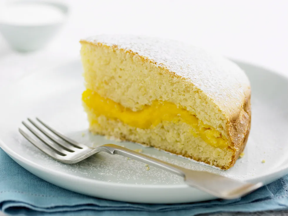 vanilla custard cake