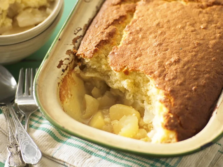 Baked apple sponge