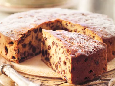 Boiled sultana cake