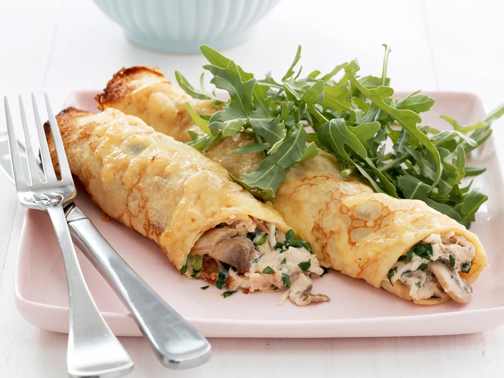 Chicken and mushroom crepes