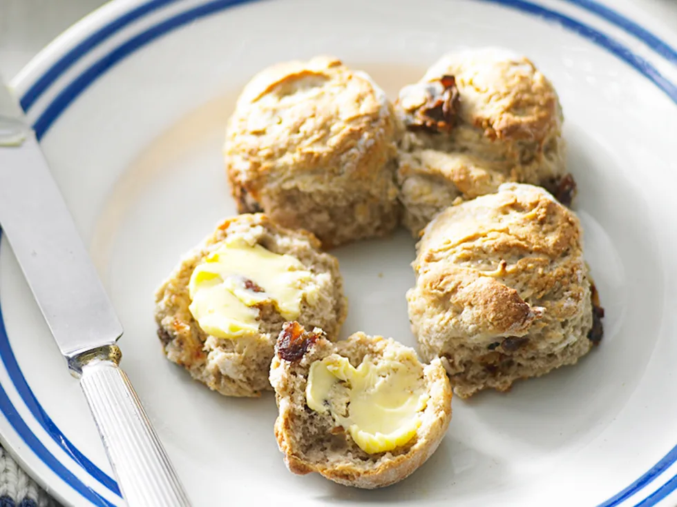 Date scones