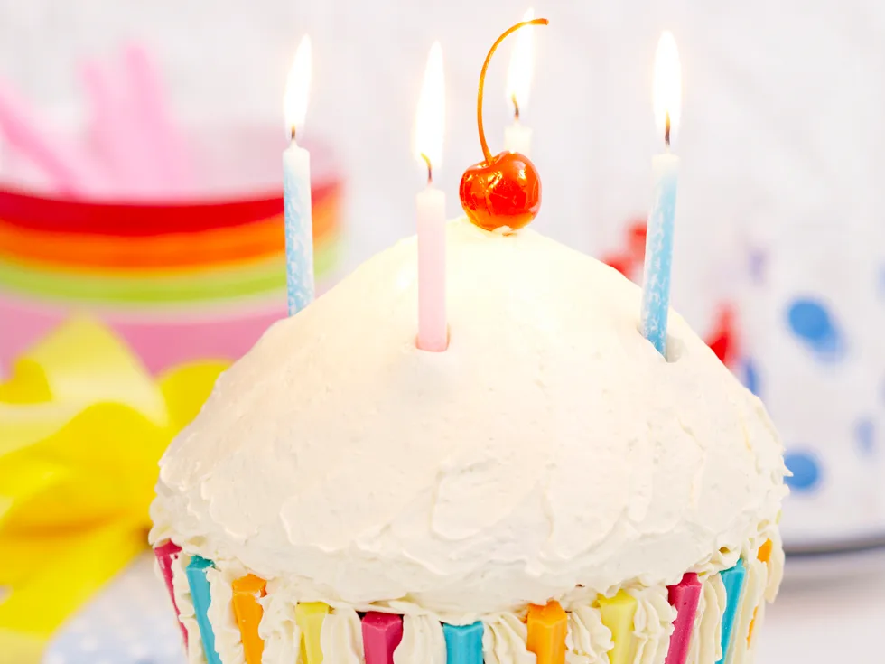 Giant Cupcake Cake