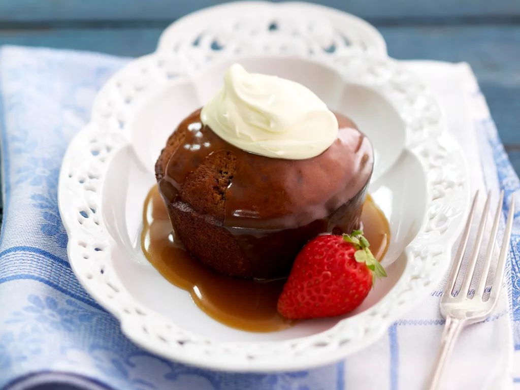 Sticky date pudding