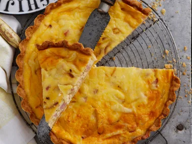 Basic ham and cheese quiche