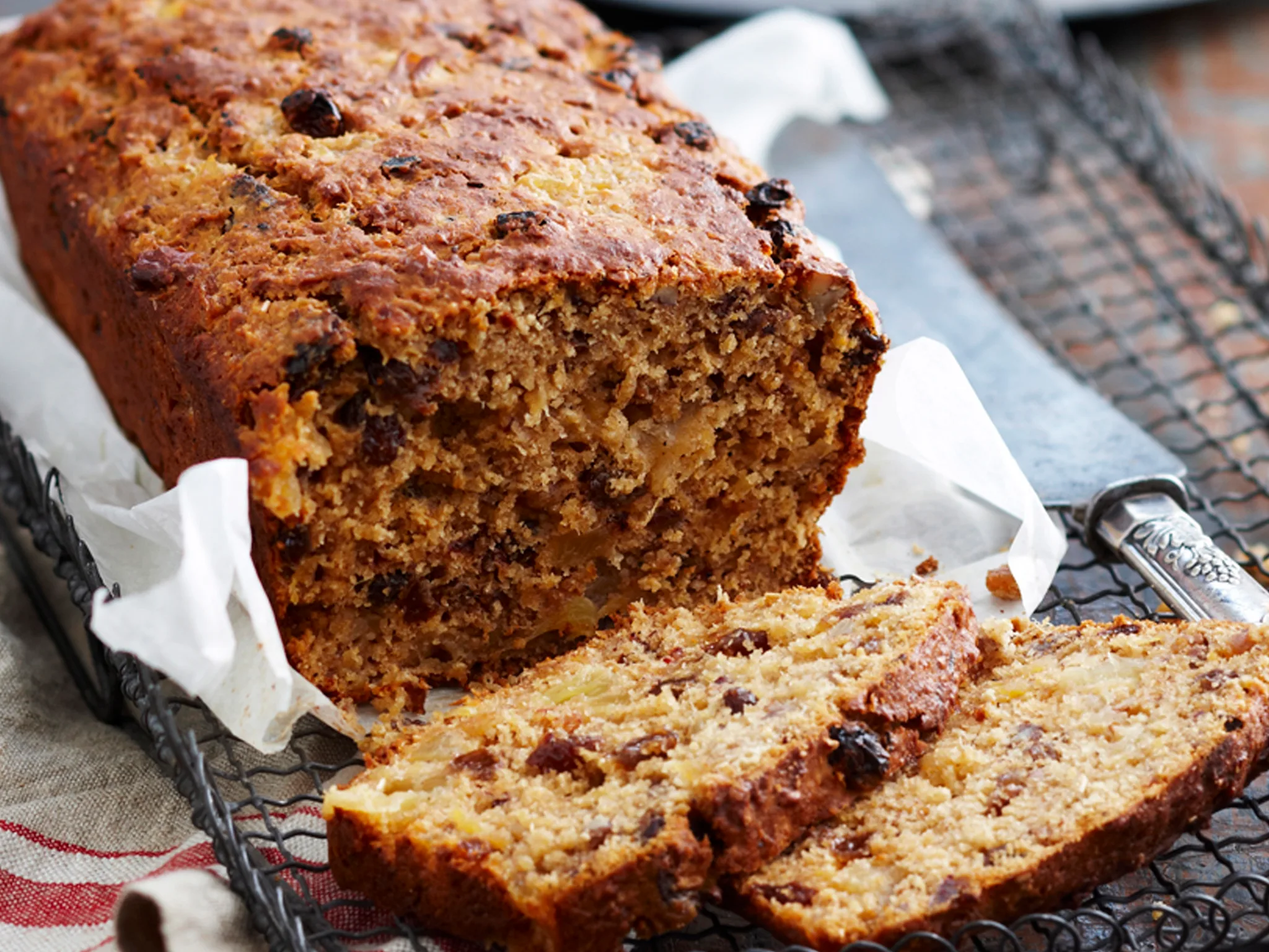 Boiled pineapple fruit loaf