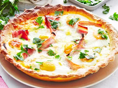 Country egg and bacon pie