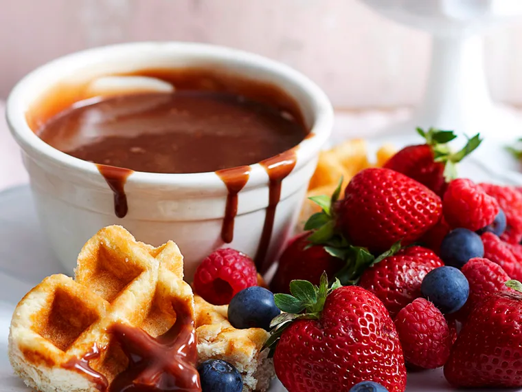 Chocolate fondue