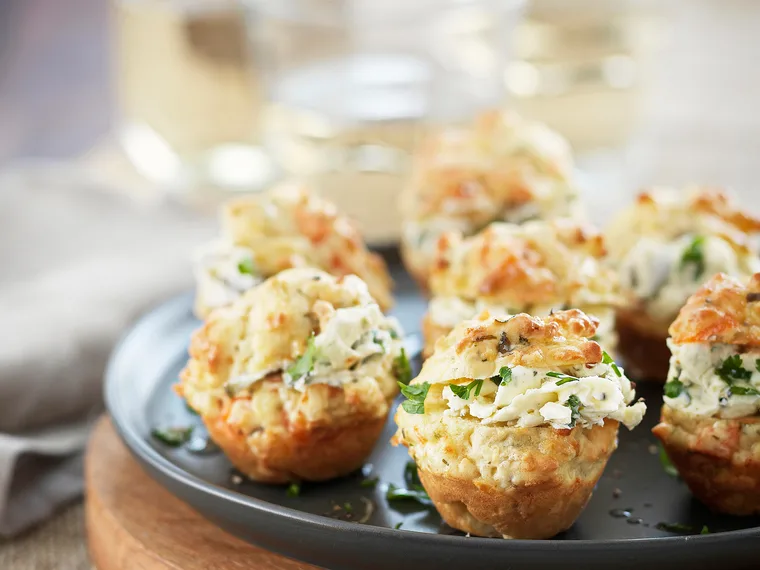 Smoked salmon muffins with cream cheese filling