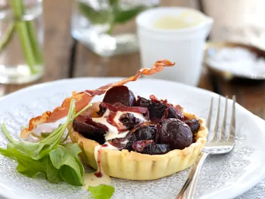 Roasted beetroot and onion tart with creme fraiche