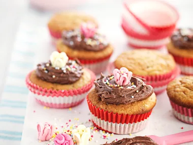 Banana cupcakes with nutella frosting