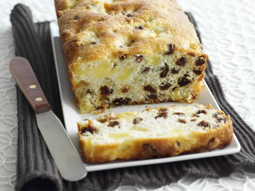 Pineapple sultana loaf | Women's Weekly Food
