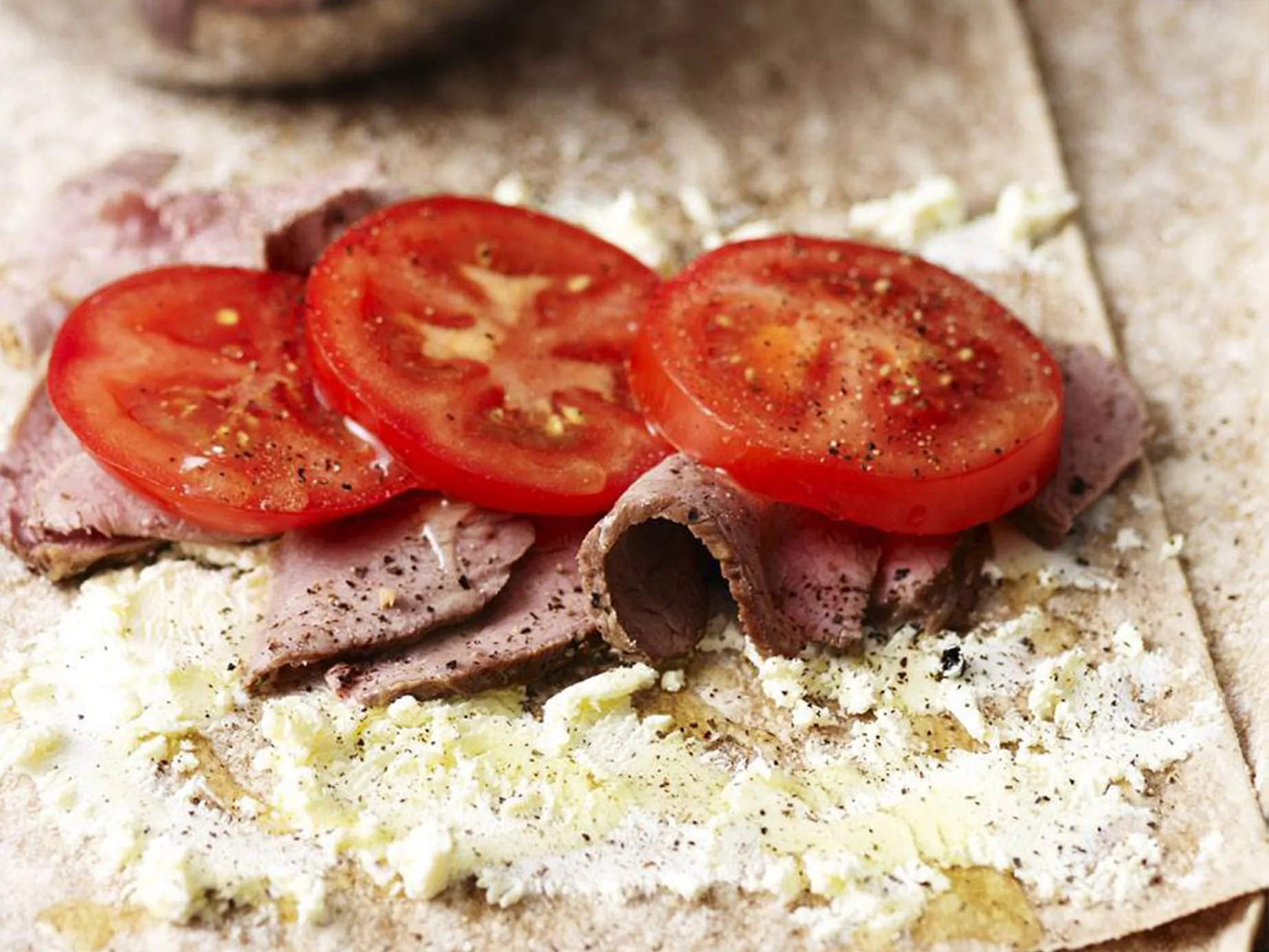 lamb, fetta and tomato wraps