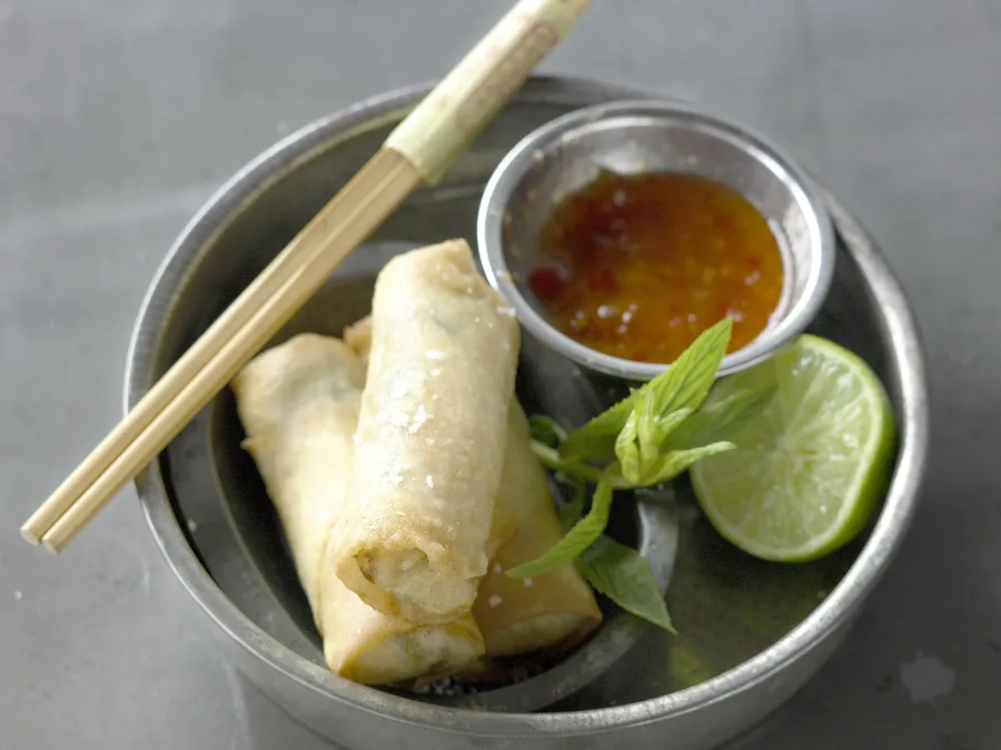 Spring Rulli Spring rolls | Women's Weekly Food