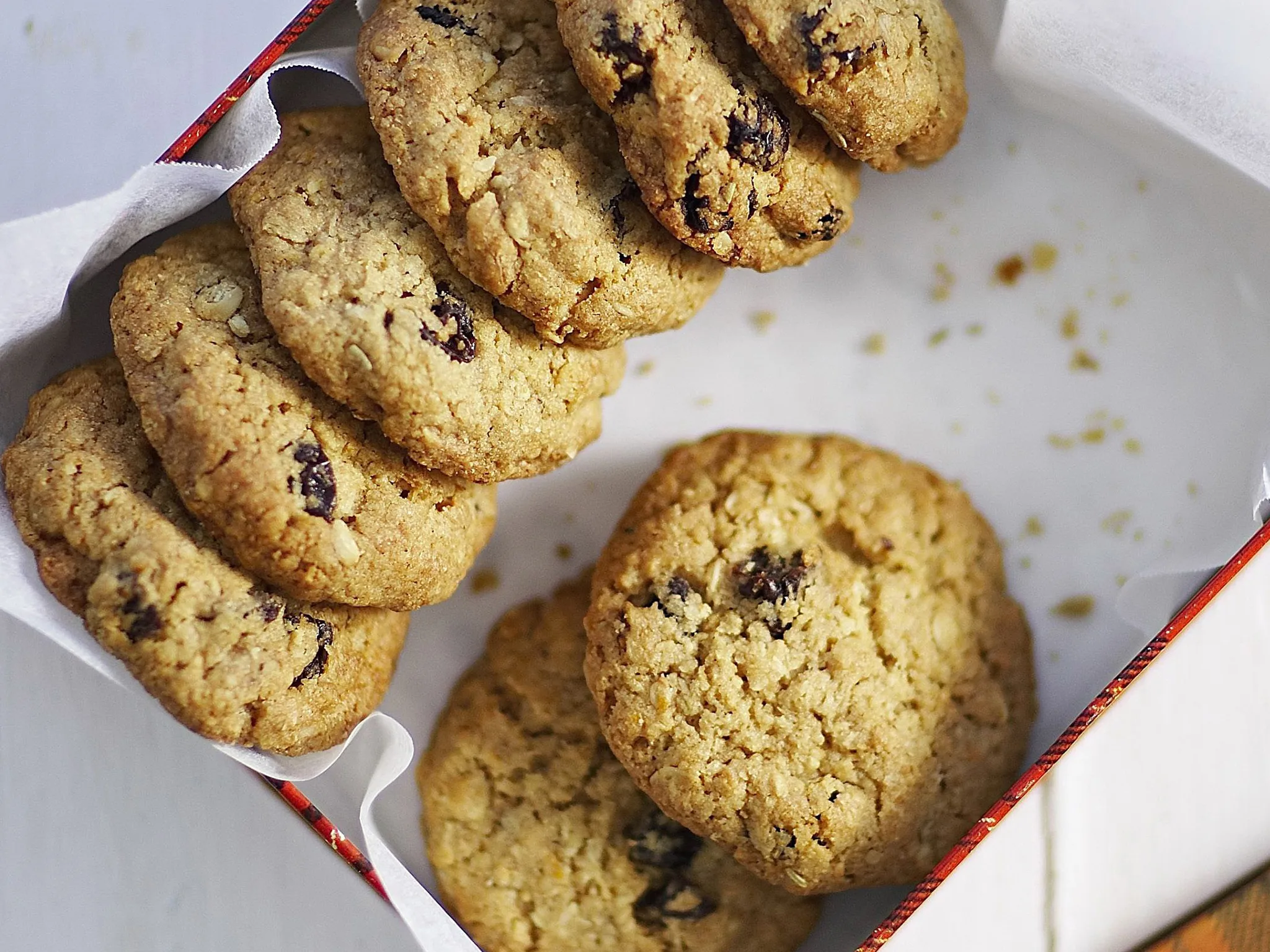 Wholemealrosemary butter rounds